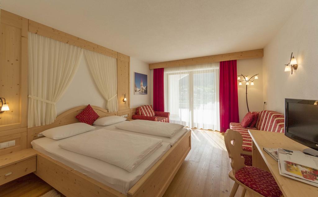 Hotel Foestlerhof Villa Ottone Kültér fotó